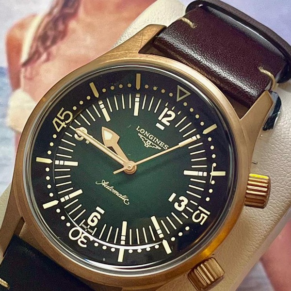 VINTAGE AND MODERN WATCHES