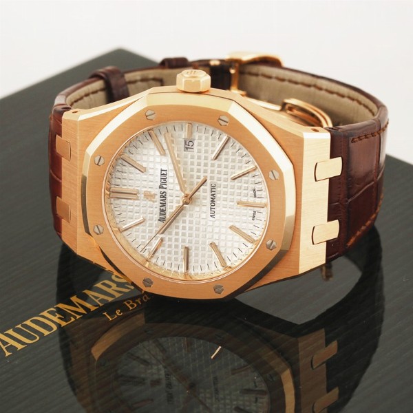 Audemars piguet “royal oak” 